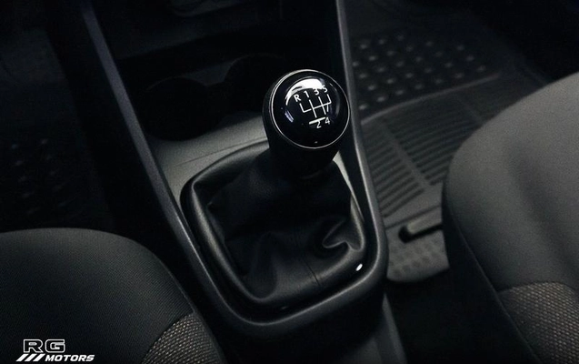 imagem-https://www.socarrao.com.br/sc-vehicle-images-prod/4401983/1792512556228-8586981_8_B_97fe6f9e32.jpeg