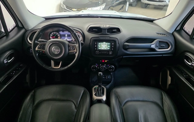 imagem-https://www.socarrao.com.br/sc-vehicle-images-prod/4401986/1792512622893-67dd26e1-728e-43db-ac3b-1b7aa0b4ffbb.jpg