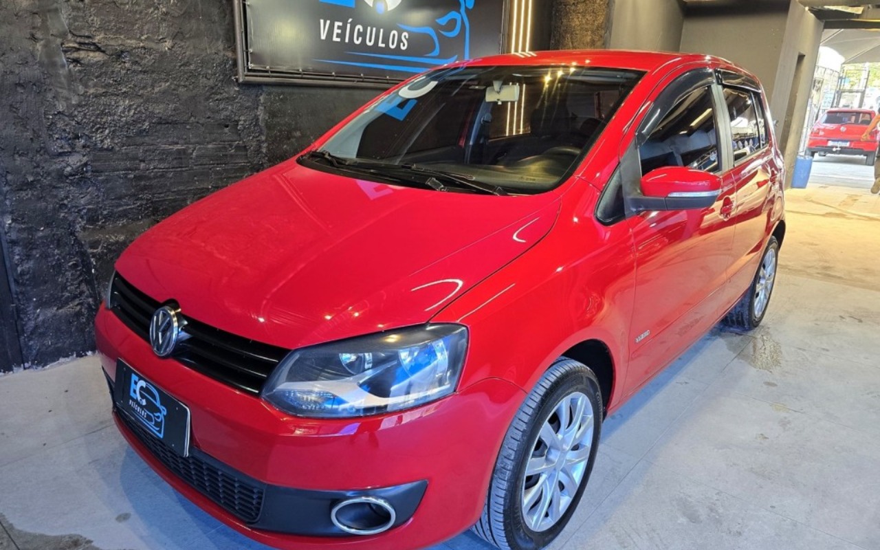 Volkswagen Fox 2013 Vermelho — foto 1 de 3