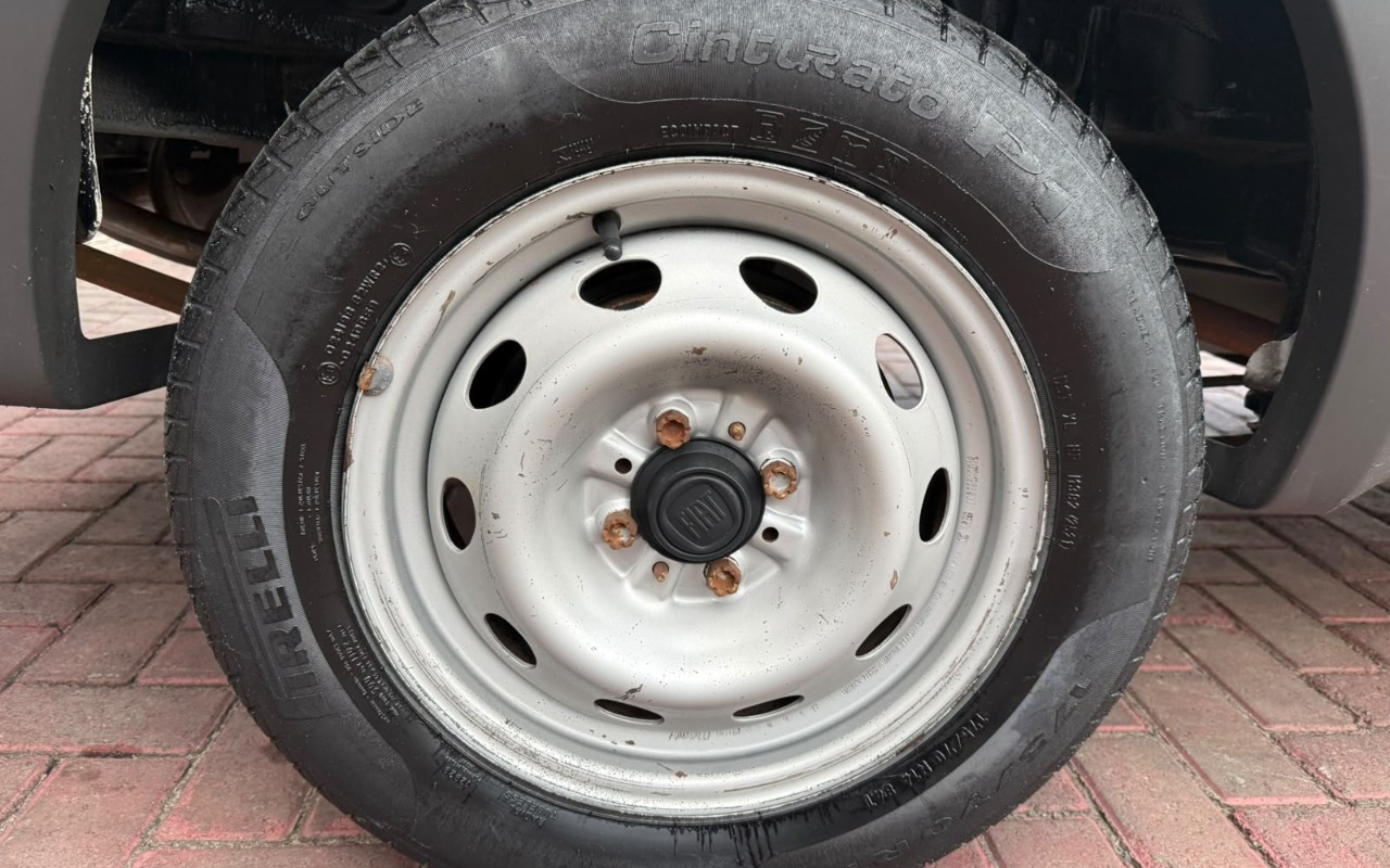 imagem-https://www.socarrao.com.br/sc-vehicle-images-prod/4402001/1792512765481-V2hhdHNBcHAgSW1hZ2UgMjAyNi0wOS0yOCBhdCAxNy40OS41NyAoMikuanBlZw.jpeg