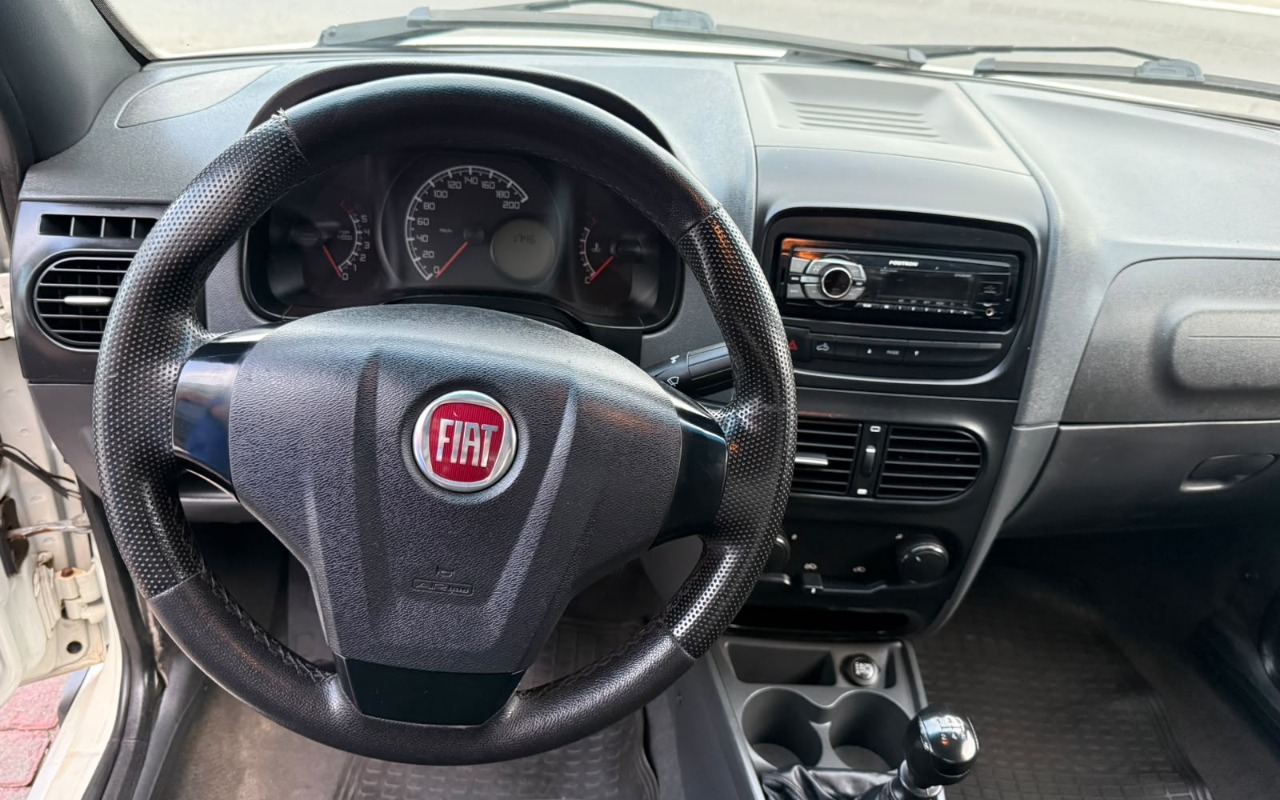 imagem-https://www.socarrao.com.br/sc-vehicle-images-prod/4402001/1792512765537-V2hhdHNBcHAgSW1hZ2UgMjAyNi0wOS0yOCBhdCAxNy40OS41NyAoMSkuanBlZw.jpeg