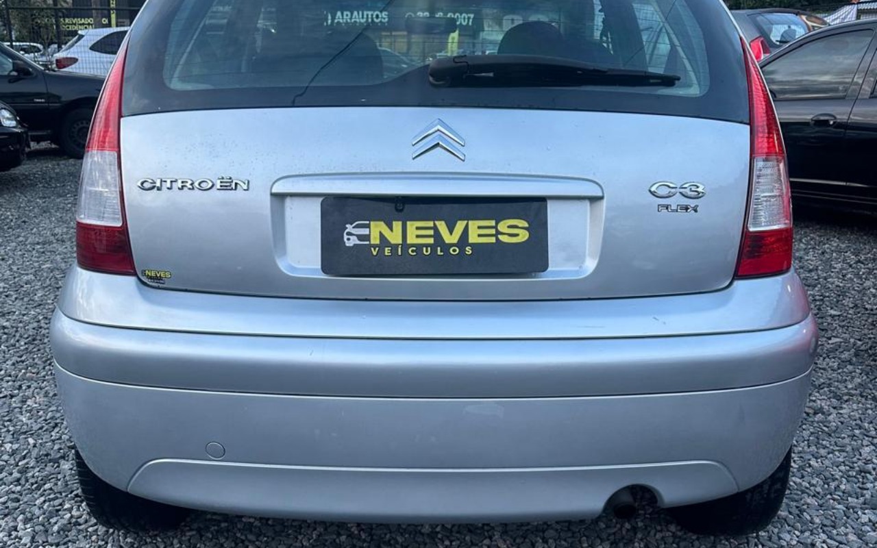 imagem-https://www.socarrao.com.br/sc-vehicle-images-prod/4402106/1792513129851-NjQ1NjQuanBlZw.jpeg