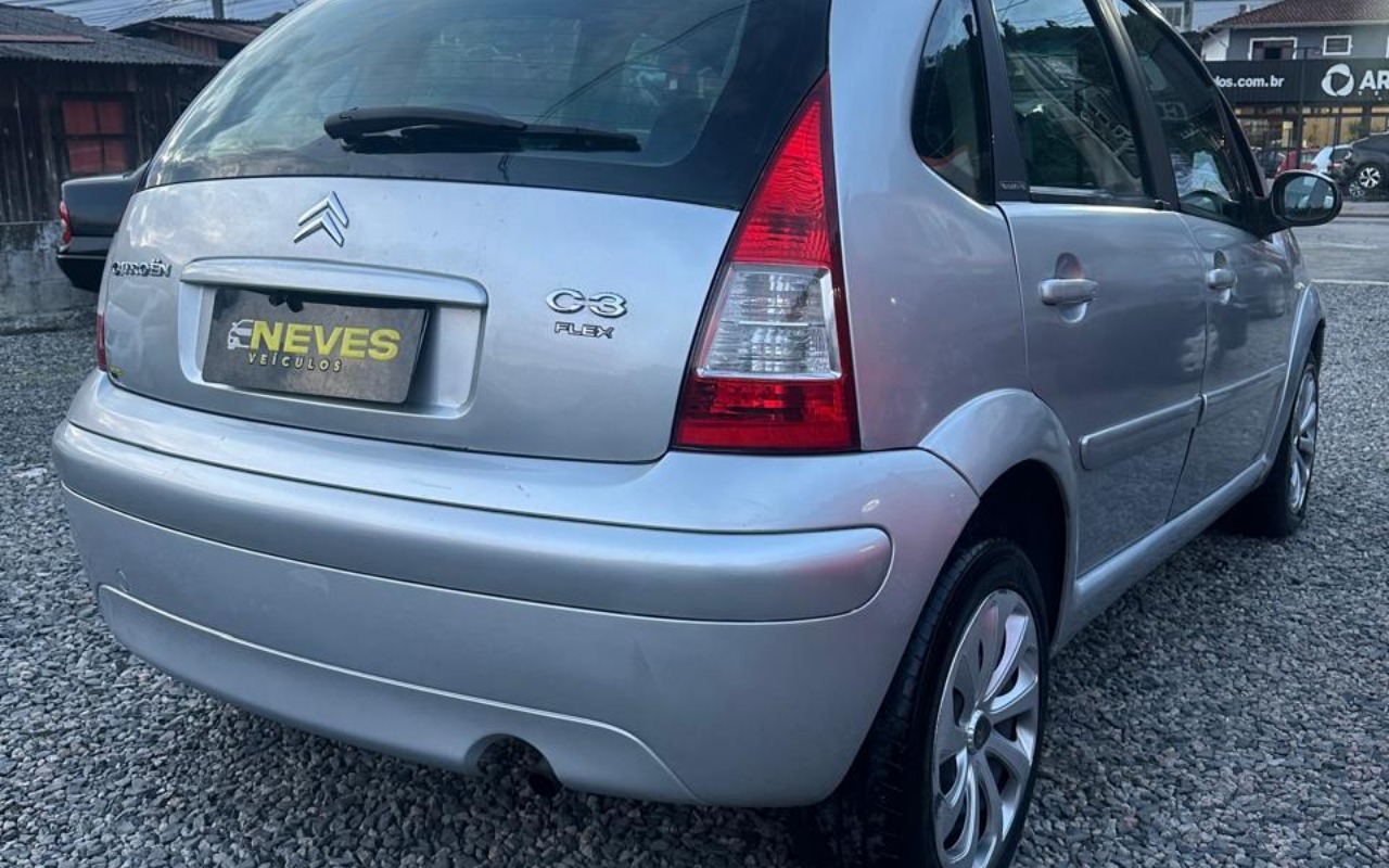 imagem-https://www.socarrao.com.br/sc-vehicle-images-prod/4402106/1792513130045-V2hhdHNBcHAgSW1hZ2UgMjAyNi0xMC0yMCBhdCAxMy4xMS4yOC5qcGVn.jpeg