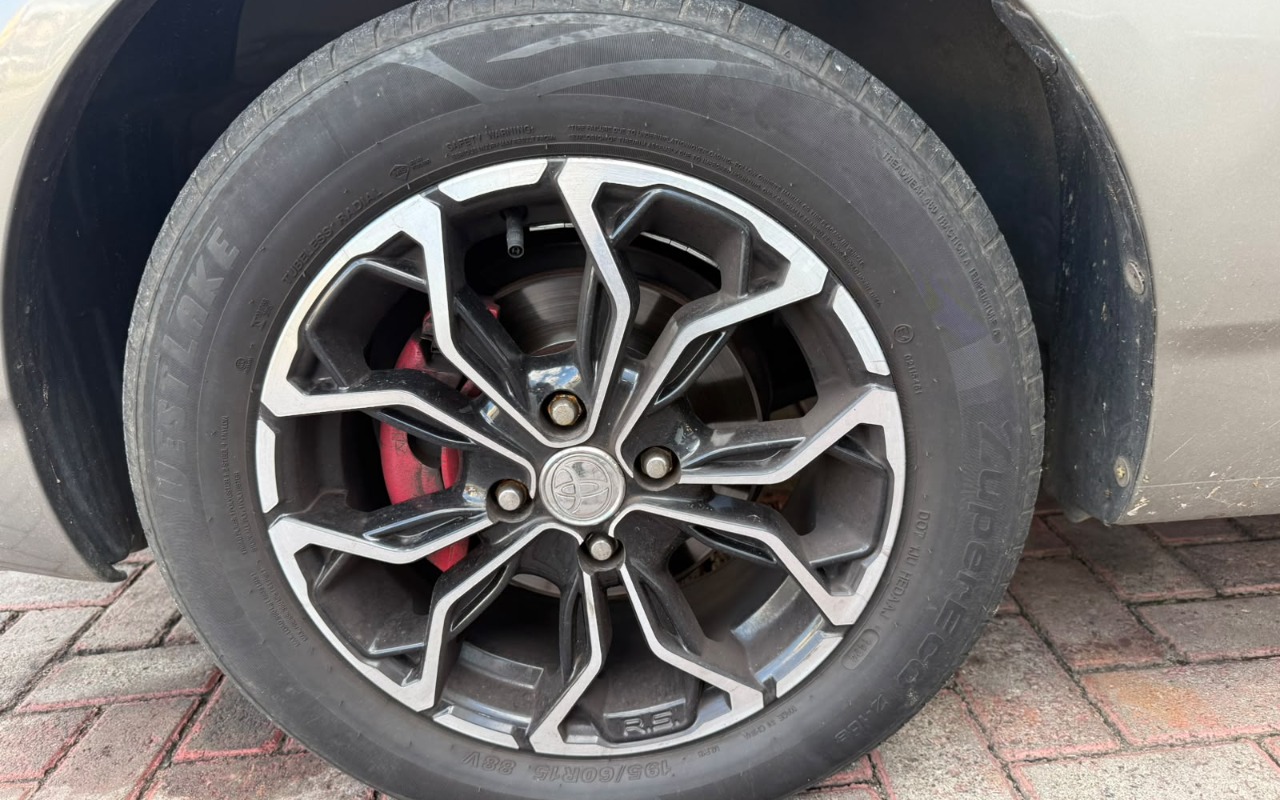 imagem-https://www.socarrao.com.br/sc-vehicle-images-prod/4402152/1792513307323-V2hhdHNBcHAgSW1hZ2UgMjAyNi0xMC0wNyBhdCAxNy41MS40NiAoMikuanBlZw.jpeg