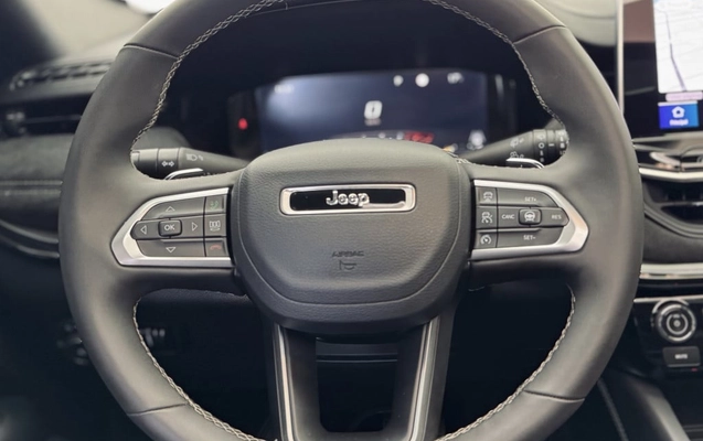 imagem-https://www.socarrao.com.br/sc-vehicle-images-prod/4402165/1792513474847-vehicle_image_1792429830_b04d2a8aea12e382cc7034fed94aa5c4.jpeg