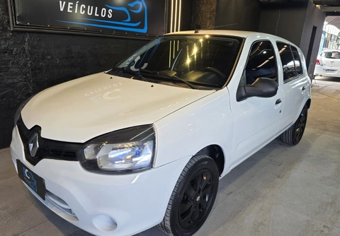 Renault Clio 2015 Branco — foto 1 de 3