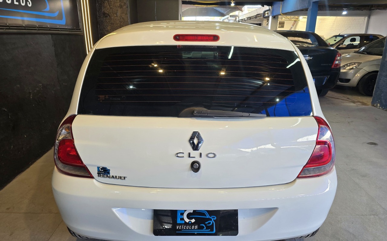 imagem-https://www.socarrao.com.br/sc-vehicle-images-prod/4402237/1792513921837-NS5qcGVn.jpeg