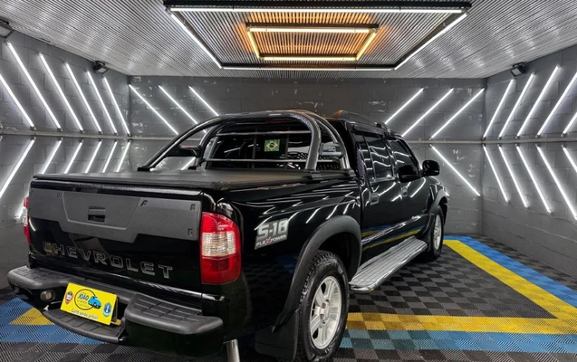 imagem-https://www.socarrao.com.br/sc-vehicle-images-prod/4402240/1792513935519-gb-8e02429.jpeg