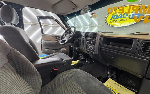 imagem-https://www.socarrao.com.br/sc-vehicle-images-prod/4402240/1792513935525-gb-4d54936.jpeg