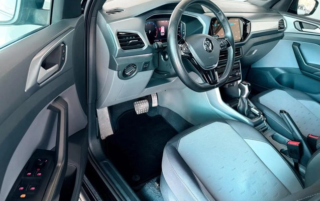 imagem-https://www.socarrao.com.br/sc-vehicle-images-prod/4402252/1792519890443-8587210_7_B_6b0df10984.jpeg