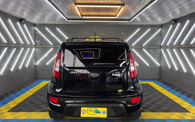 imagem-https://www.socarrao.com.br/sc-vehicle-images-prod/4402273/1792514274772-gb-967640a.jpeg