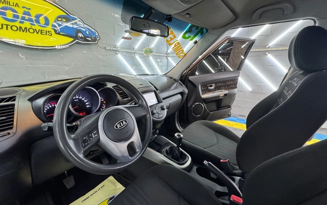 imagem-https://www.socarrao.com.br/sc-vehicle-images-prod/4402273/1792514274774-gb-5e069fe.jpeg