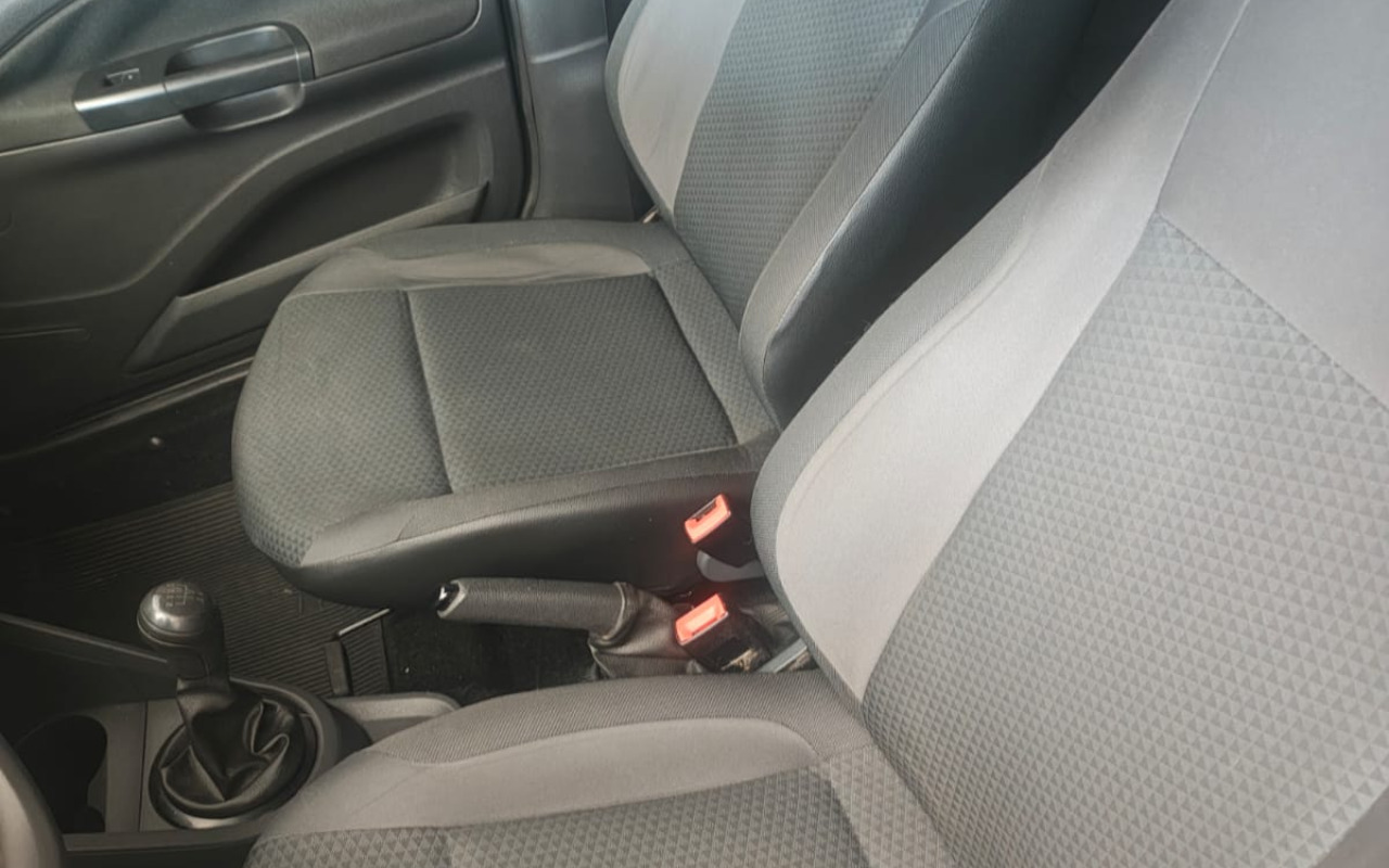 imagem-https://www.socarrao.com.br/sc-vehicle-images-prod/4402319/1792515091595-V2hhdHNBcHAgSW1hZ2UgMjAyNi0xMC0yMCBhdCAxMi41OC4wOCgzKS5qcGVn.jpeg
