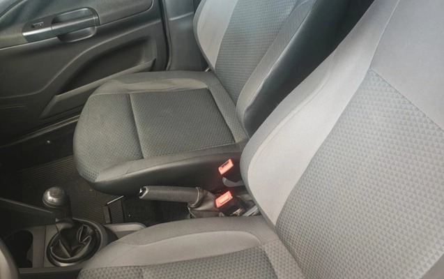 imagem-https://www.socarrao.com.br/sc-vehicle-images-prod/4402319/1792515091595-V2hhdHNBcHAgSW1hZ2UgMjAyNi0xMC0yMCBhdCAxMi41OC4wOCgzKS5qcGVn.jpeg