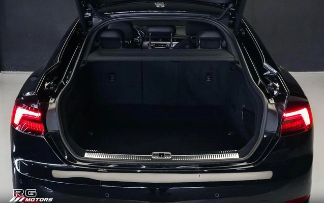 imagem-https://www.socarrao.com.br/sc-vehicle-images-prod/4402366/1792515005041-8588156_11_B_4ce8684a01.jpeg