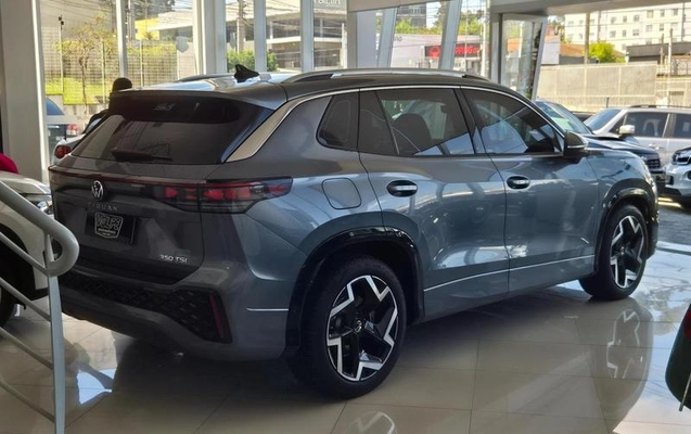 imagem-https://www.socarrao.com.br/sc-vehicle-images-prod/4402434/1792519070280-8586887_3_B_c9d3c91082.jpeg