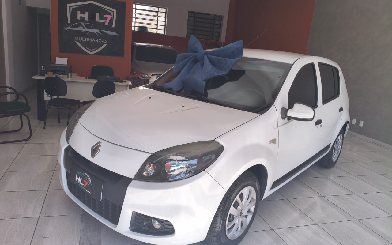 Renault Sandero 2014 Branco — foto 1 de 3
