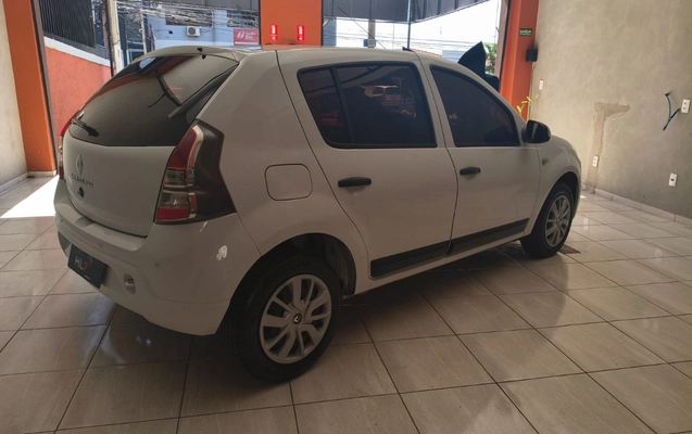 imagem-https://www.socarrao.com.br/sc-vehicle-images-prod/4402459/1792516159571-V2hhdHNBcHAgSW1hZ2UgMjAyNi0xMC0yMCBhdCAxNC4wMi4zNy5qcGVn.jpeg