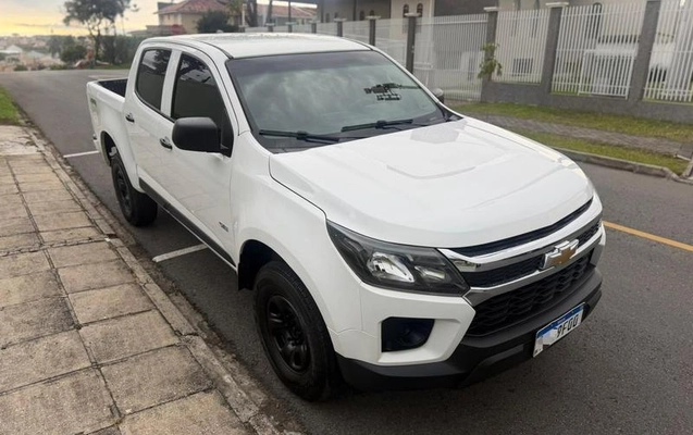 imagem-https://www.socarrao.com.br/sc-vehicle-images-prod/4402469/1792515712905-8181477_6_B_3e791e5541.jpeg