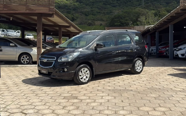 imagem-https://www.socarrao.com.br/sc-vehicle-images-prod/4402473/1792515766315-snuouo4yd4UtUYl6KLyImaeGvHdmJdIl.jpg