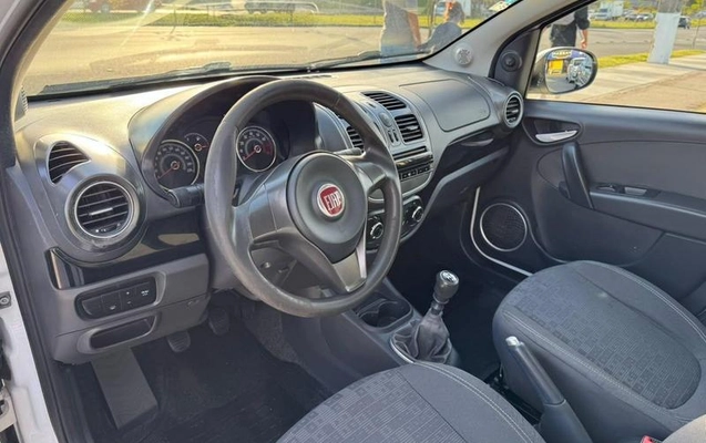 imagem-https://www.socarrao.com.br/sc-vehicle-images-prod/4402484/1792528369728-8583782_7_B_851553361d.jpeg