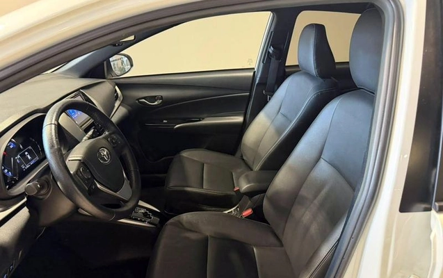 imagem-https://www.socarrao.com.br/sc-vehicle-images-prod/4402486/1792515868081-8588228_2_B_efc8d8e078.jpeg