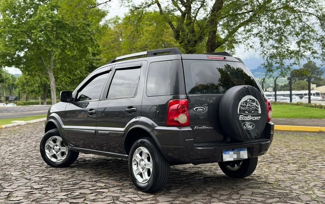 imagem-https://www.socarrao.com.br/sc-vehicle-images-prod/4402489/1792610865787-672efa06-d650-4b43-b1cc-2fa491eb2b8c.jpg