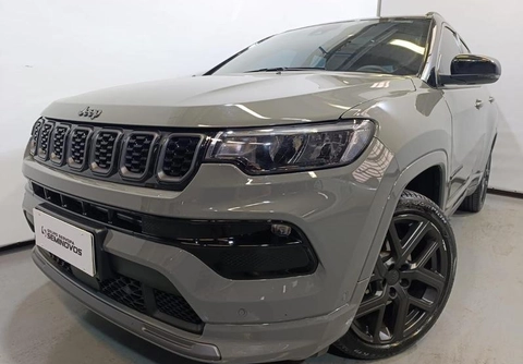 Jeep Compass 2025 Cinza — foto 1 de 3