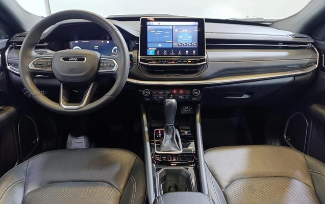 imagem-https://www.socarrao.com.br/sc-vehicle-images-prod/4402490/1792586707464-8588269_9_B_bc8993f2cf.jpeg