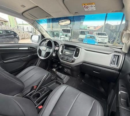 imagem-https://www.socarrao.com.br/sc-vehicle-images-prod/4402500/1792692449624-8374460_10_B_9604b624ea.jpeg