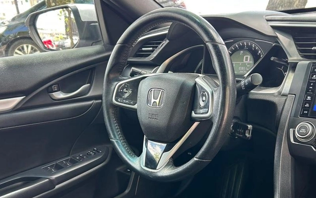 imagem-https://www.socarrao.com.br/sc-vehicle-images-prod/4402519/1792688929786-8579475_3_B_8a4c9ddc0f.jpeg