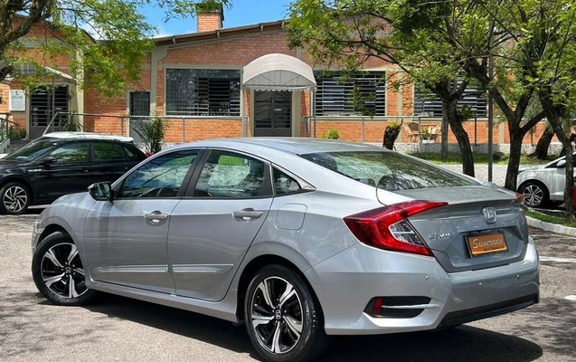 imagem-https://www.socarrao.com.br/sc-vehicle-images-prod/4402519/1792688929800-8579475_12_B_37fb046743.jpeg