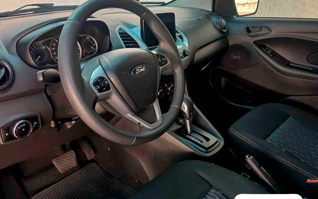 imagem-https://www.socarrao.com.br/sc-vehicle-images-prod/4402588/1792700048402-ac32f46a-7926-4f1f-b27e-ad143bf5015e.jpg