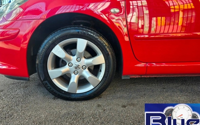 imagem-https://www.socarrao.com.br/sc-vehicle-images-prod/4402594/1792516635446-QVIxMC5qcGVn.jpeg
