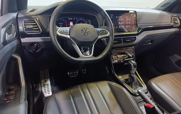 imagem-https://www.socarrao.com.br/sc-vehicle-images-prod/4402608/1792542029182-8588385_13_B_8c03a1f835.jpeg