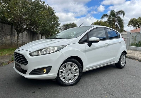 Ford Fiesta 2017 Branco — foto 1 de 3