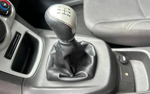 imagem-https://www.socarrao.com.br/sc-vehicle-images-prod/4402625/1792518582090-8588400_2_B_21995b0eef.jpeg