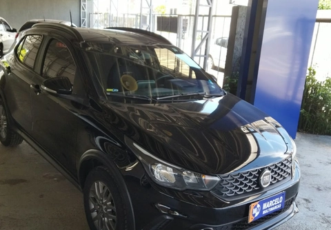 Fiat Argo TREKKING 1.3 8V Flex 2020 Preto — foto 1 de 3