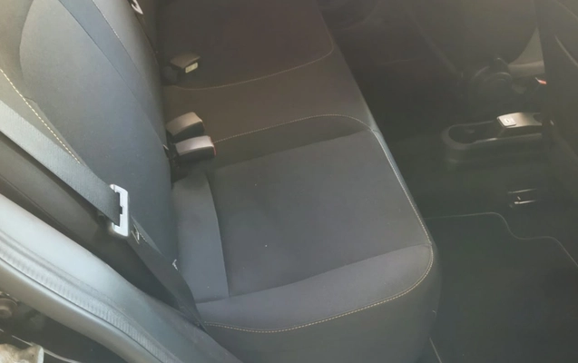 imagem-https://www.socarrao.com.br/sc-vehicle-images-prod/4402631/1792517087923-NmQxMmQzNzctMWY0MC00ODRmLWE0OTQtNmUxYTIzNGQ3YTlkLmpwZw.jpg
