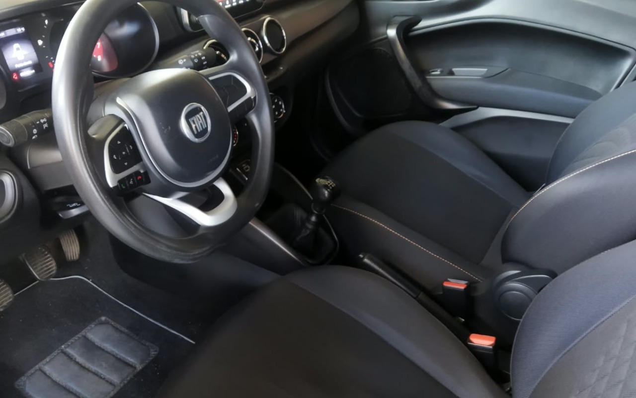 imagem-https://www.socarrao.com.br/sc-vehicle-images-prod/4402631/1792517088865-ODkzNzk2ZmEtZDgyZS00ZTI5LWFhYTMtMjc4M2MwYWE2MWNjLmpwZw.jpg