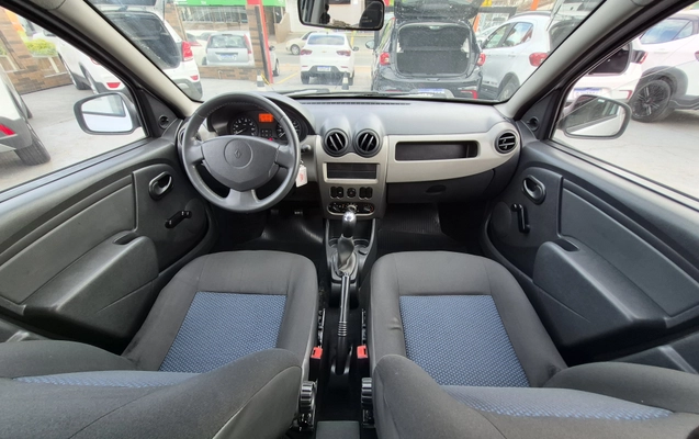 imagem-https://www.socarrao.com.br/sc-vehicle-images-prod/4402633/1792517122925-003_36a4e962b8b8af3d023ab9b97b7e810f.jpg