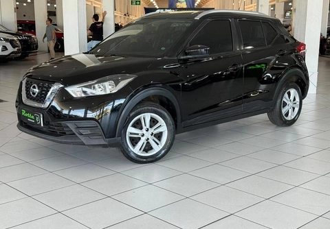 Nissan KICKS 2018 Preto — foto 1 de 3