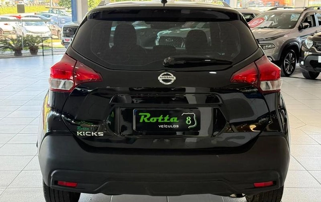 imagem-https://www.socarrao.com.br/sc-vehicle-images-prod/4402662/1792517353043-8583816_4_B_605e39f64d.jpeg