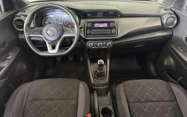 imagem-https://www.socarrao.com.br/sc-vehicle-images-prod/4402662/1792517353053-8583816_10_B_198554ec12.jpeg