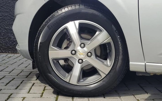 imagem-https://www.socarrao.com.br/sc-vehicle-images-prod/4402664/1792784270883-8588429_6_B_bed8588d84.jpeg