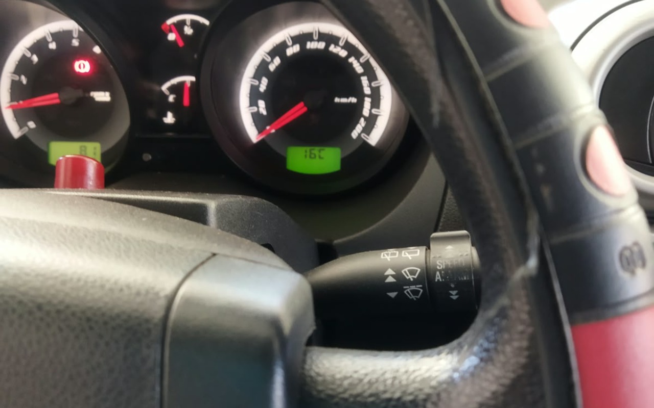 imagem-https://www.socarrao.com.br/sc-vehicle-images-prod/4402667/1792517359352-NmNkZThhODItNjMyYy00YjBjLTk5MzYtNGM5ODFjYmE5YmExLmpwZw.jpg