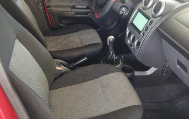 imagem-https://www.socarrao.com.br/sc-vehicle-images-prod/4402667/1792517359924-Y2E1NjEzNzAtNzY0Yi00YTk0LTgxYjctYWVlYTQyMWJjNDlmLmpwZw.jpg