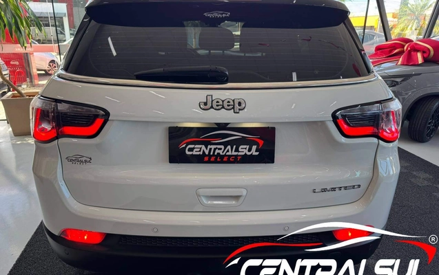 imagem-https://www.socarrao.com.br/sc-vehicle-images-prod/4402687/1792517475764-a3a31b7c5fbc4095a9a963a10c85578f_1792517341526.jpg