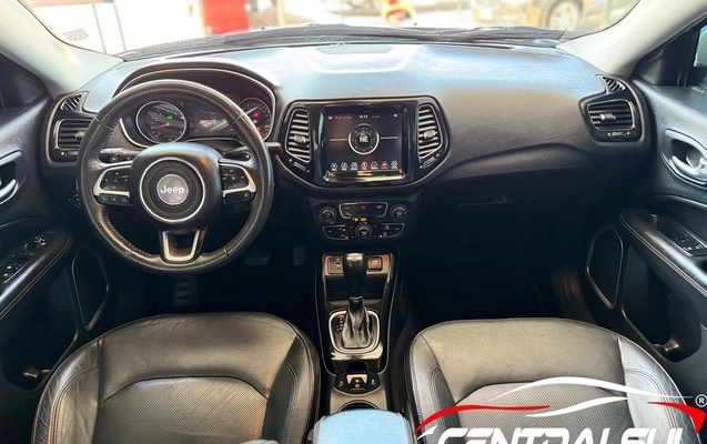 imagem-https://www.socarrao.com.br/sc-vehicle-images-prod/4402687/1792517475767-4d7d51011cfc48cf919225bd1b91ad68_1792517341540.jpg