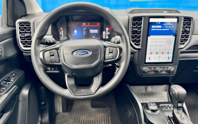 imagem-https://www.socarrao.com.br/sc-vehicle-images-prod/4402743/1792517769718-8b914d8b-14f5-496e-8ecd-030d5ea0d2a6.jpg